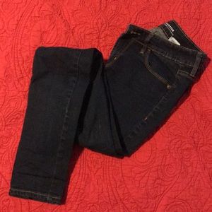 Women’s 4 Long jeans. Dark wash, no holes